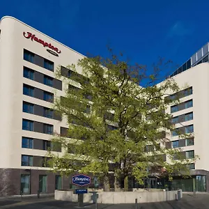 Hampton By Hilton Frankfurt Airport *** Frankfurt nad Mohanem