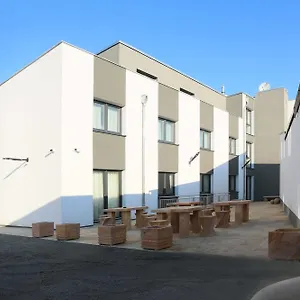 Hotel Naam & Frankfurt City-messe Airport